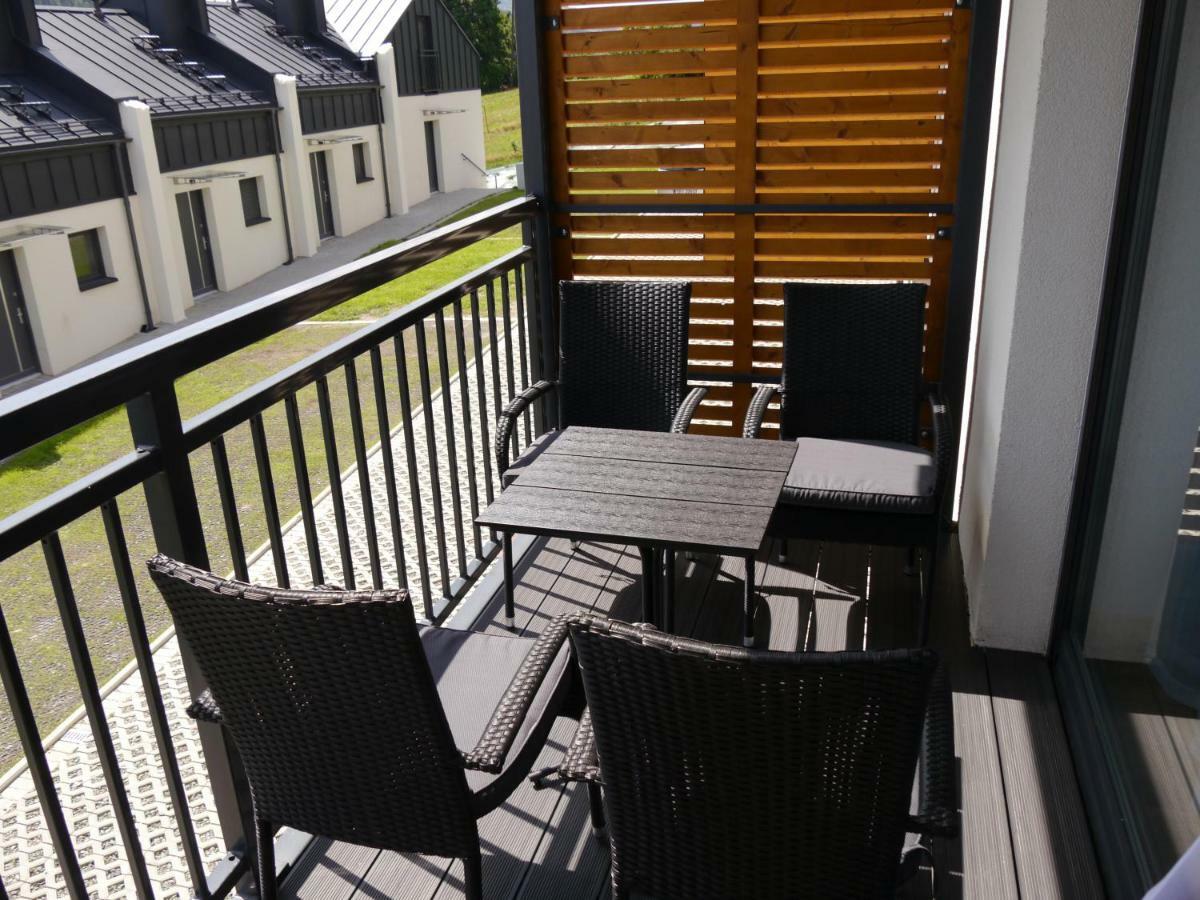 Апартаменты Apartament Sloneczna Gora 21C/1 Щирк Экстерьер фото